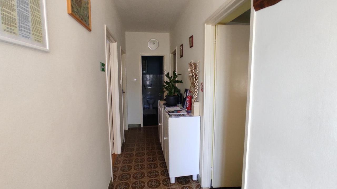 Apartman Iva Leilighet Kaštela Eksteriør bilde
